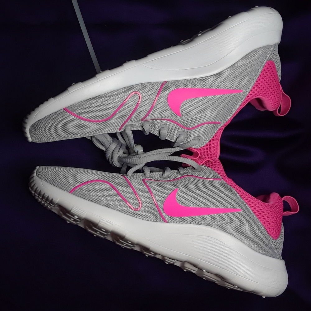 Nike Kaishi 2.0 Sneakers